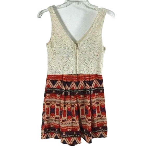 City Triangles‎ 1 Pc Jumpsuit Juniors 5 Romper Shorts V-Neck Lace Top - Picture 2 of 6